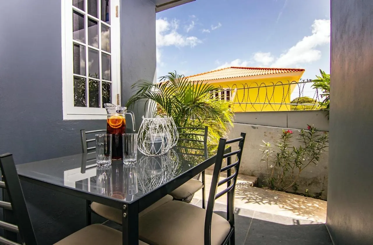 Villa Anthea Willemstad 0*,